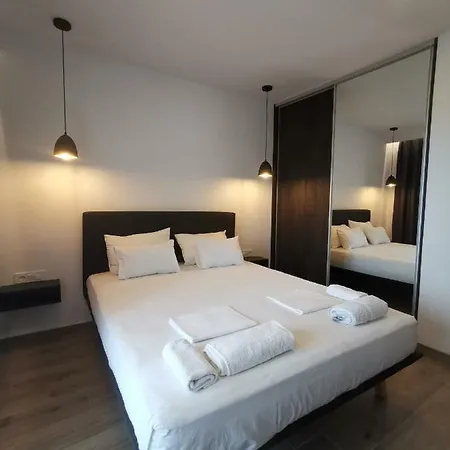 Apartment Tonkita With Jacuzzi
